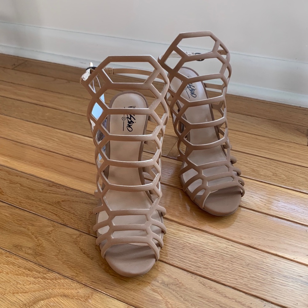 Mossimo Tan Kyle Heels